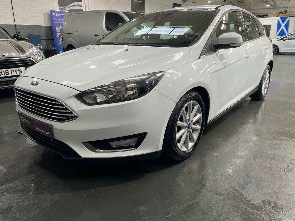 Ford Focus Hatchback 1.0T Ecoboost Titanium Euro 6 Ss SN65RAU White #6