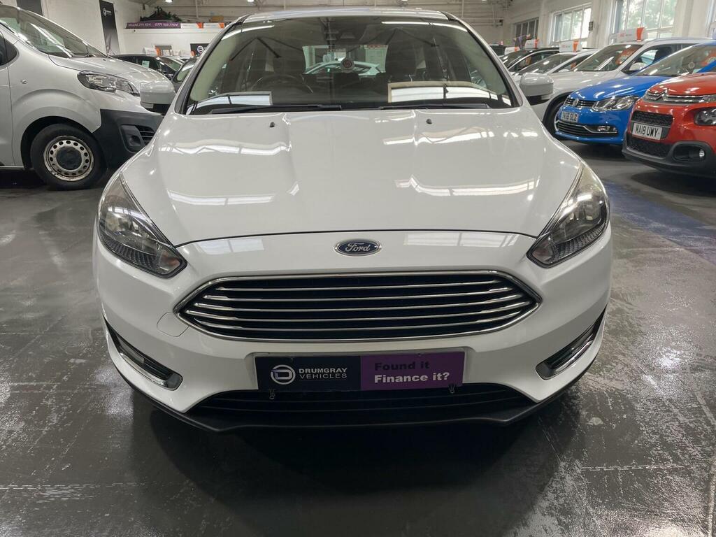 Ford Focus Hatchback 1.0T Ecoboost Titanium Euro 6 Ss SN65RAU White #4