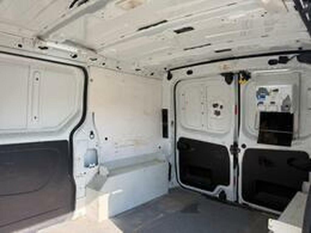 Vauxhall Vivaro Mpv White #18