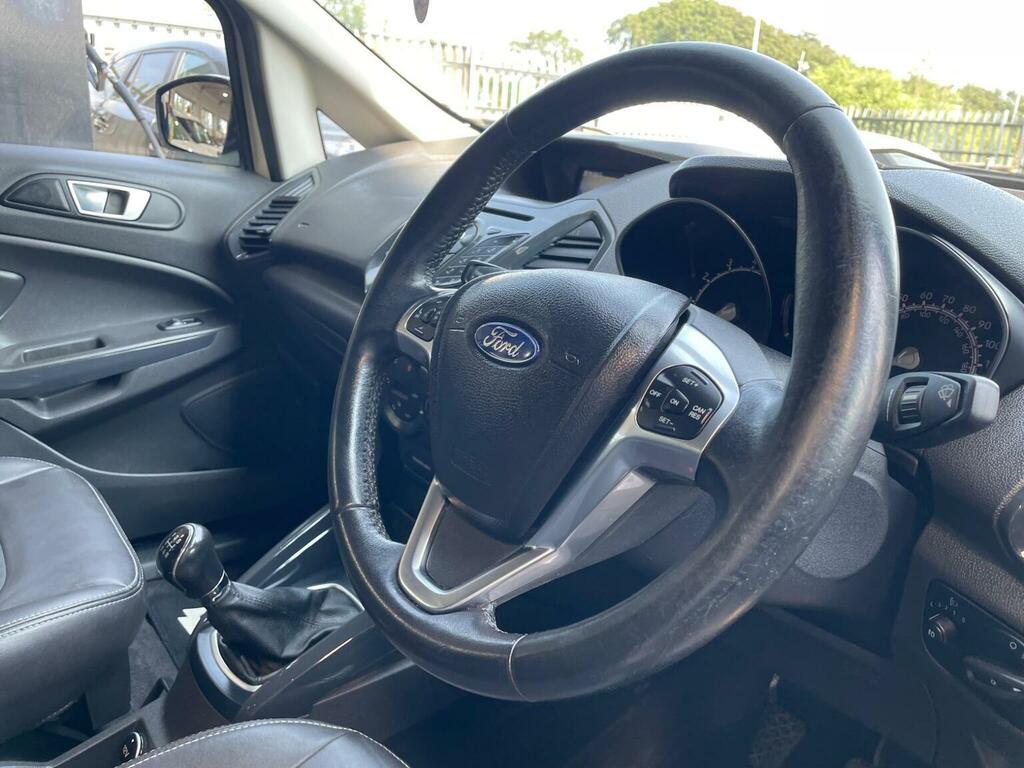 Ford Ecosport Hatchback White #12