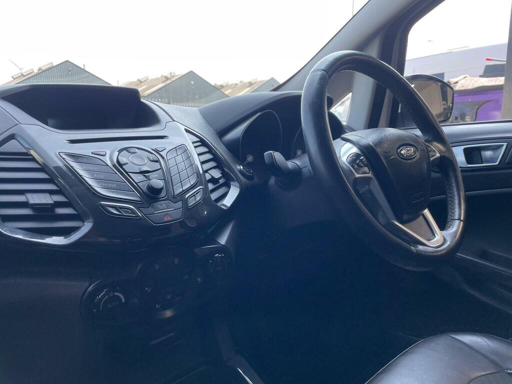 Ford Ecosport Hatchback White #14