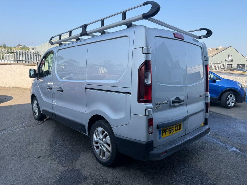 Renault Trafic Panel Van 1.6 Dci 27 Sport Nav Swb Standard Roof E Silver #3