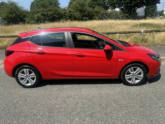Vauxhall Astra 1.4 I Turbo Tech Line Red #3