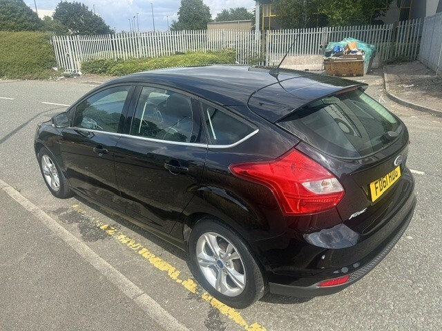 Ford Focus 1.6 Zetec Black #5