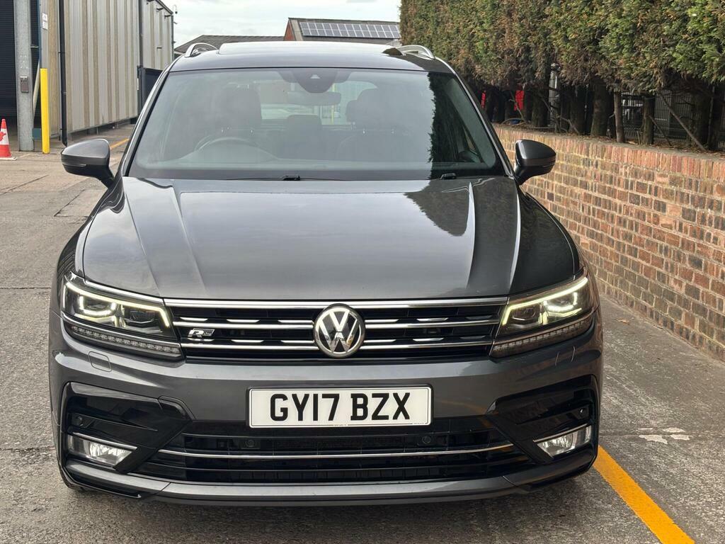 Volkswagen Tiguan 2L Se Navigation Silver #8