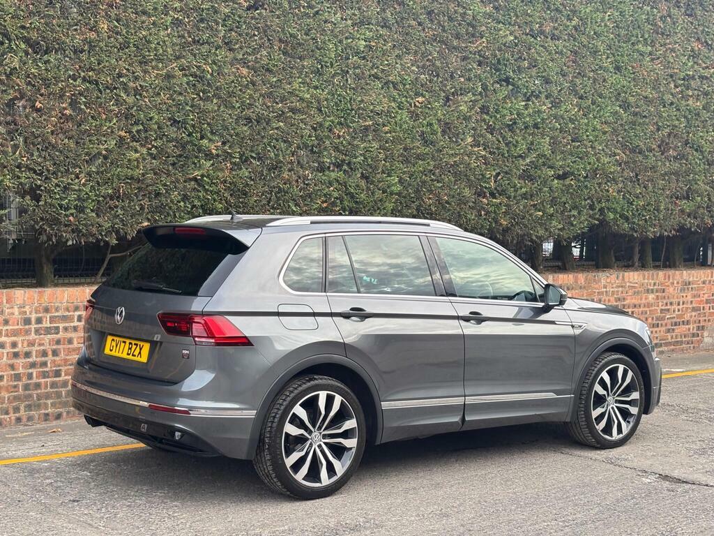 Volkswagen Tiguan 2L Se Navigation Silver #10