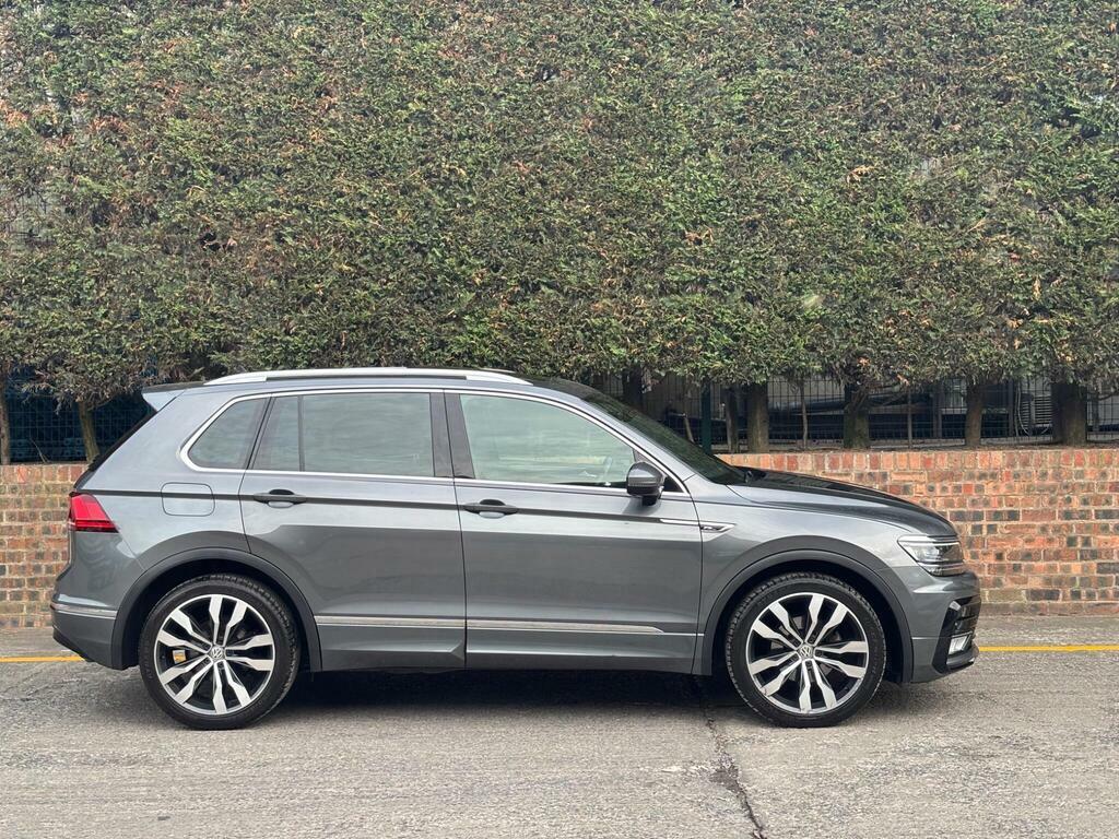 Volkswagen Tiguan 2L Se Navigation Silver #4