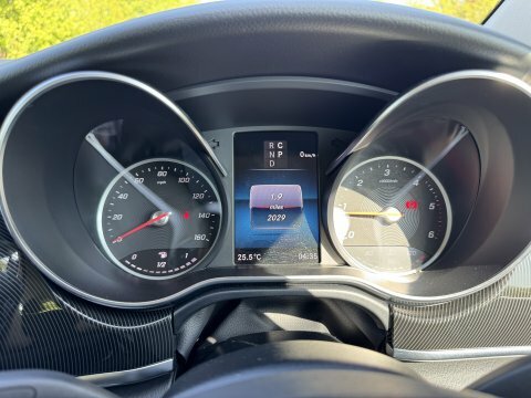 Mercedes-Benz V Class Mpv Black #17
