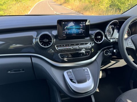 Mercedes-Benz V Class Mpv Black #11