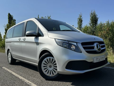 Mercedes-Benz V Class Mpv Black #32
