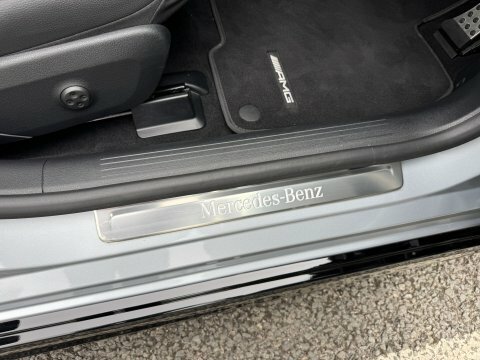 Mercedes-Benz EQE Saloon Grey #19