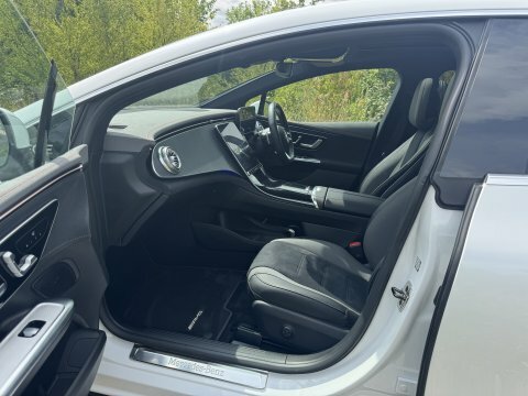 Mercedes-Benz EQE Saloon Grey #7
