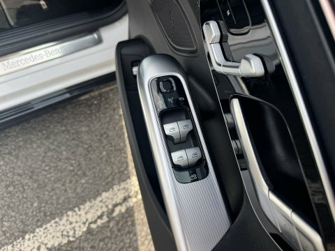 Mercedes-Benz EQE Saloon Grey #23