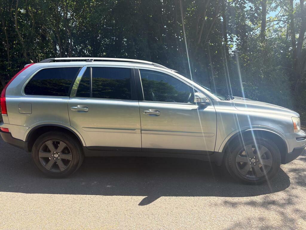 Volvo XC90 2.4 D5 Se Lux Geartronic Awd Silver #2