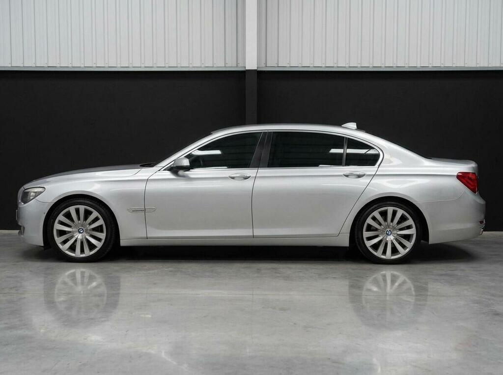 BMW 7 Series Saloon 3.0 730D Se Euro 5 201010 Silver #10