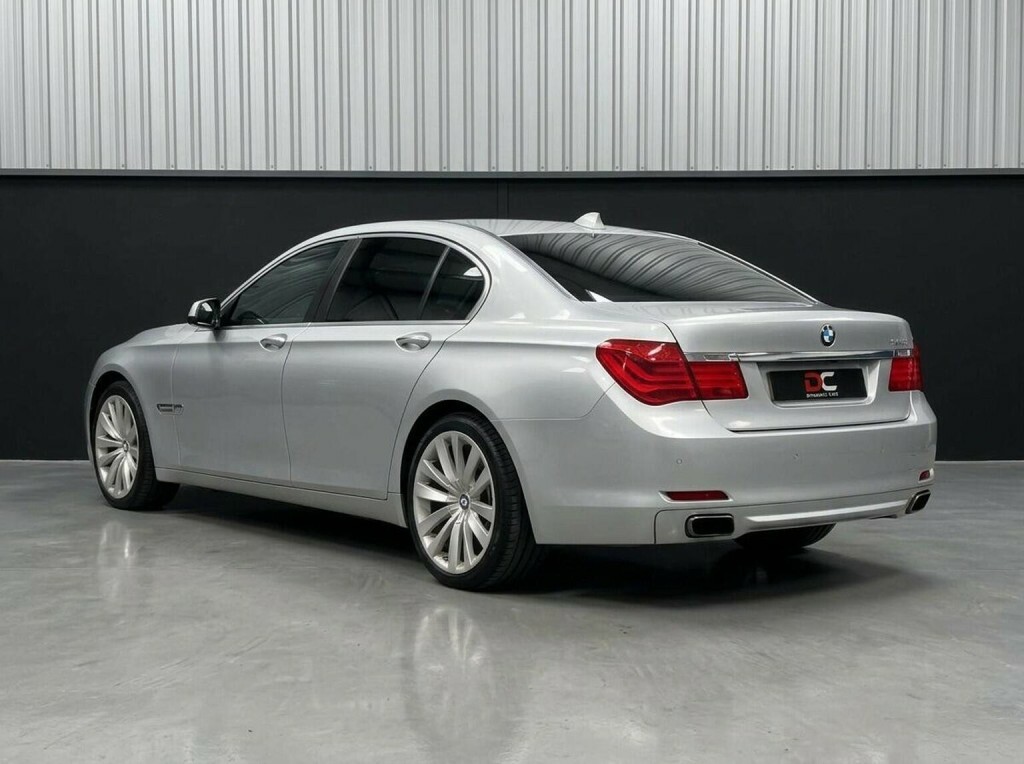 BMW 7 Series Saloon 3.0 730D Se Euro 5 201010 Silver #31