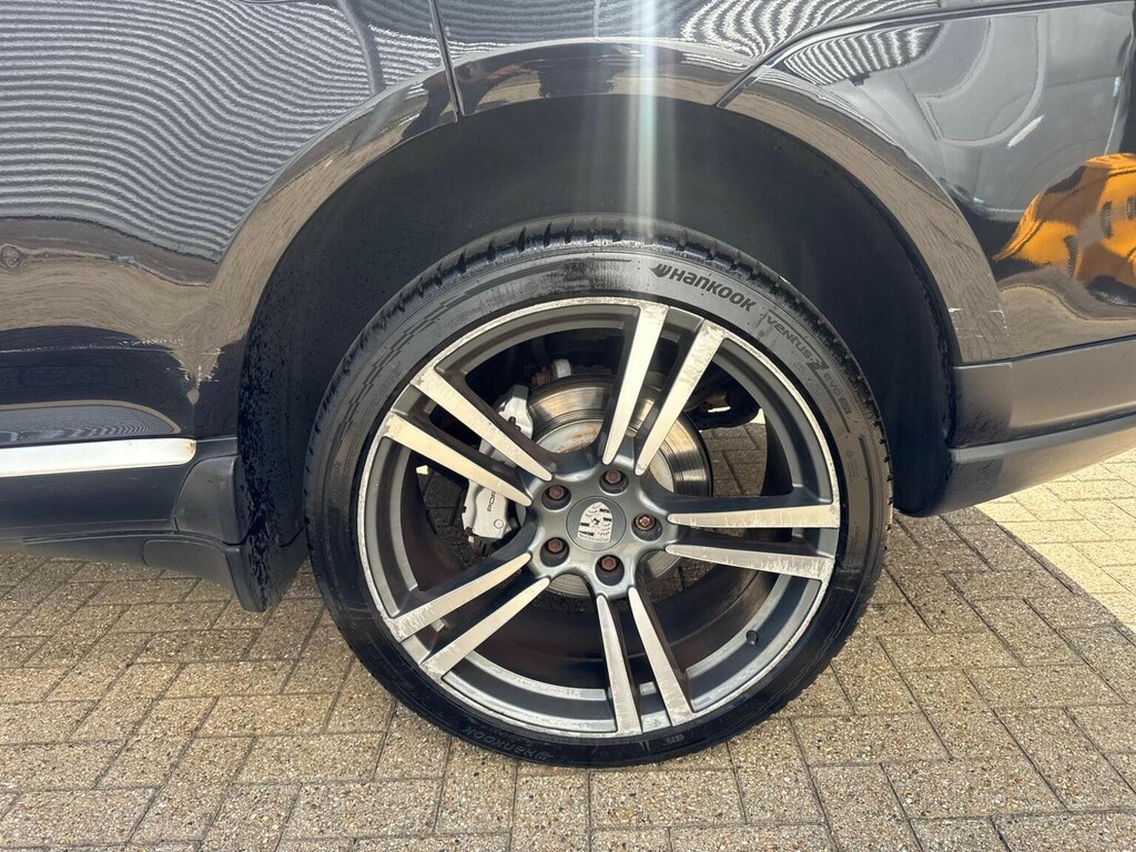 Porsche Cayenne Suv Cayenne Black #8