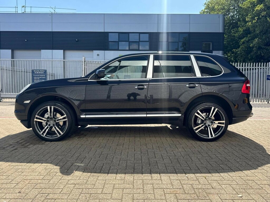 Porsche Cayenne Suv Cayenne Black #7