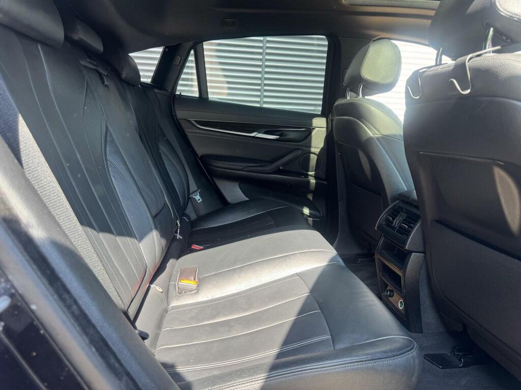 BMW X6  Black #19