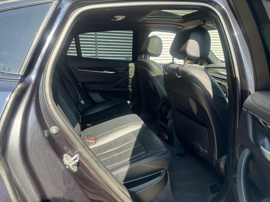 BMW X6  Black #20