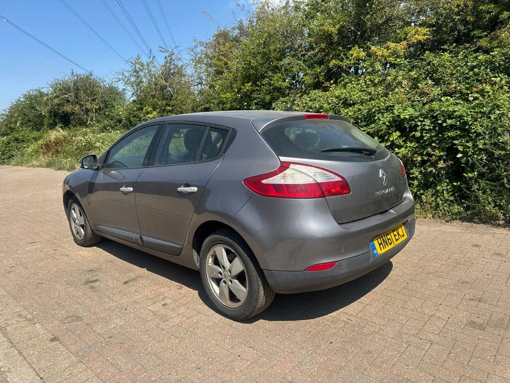 Renault Megane 1.6 16V Dynamique Tomtom Grey #6