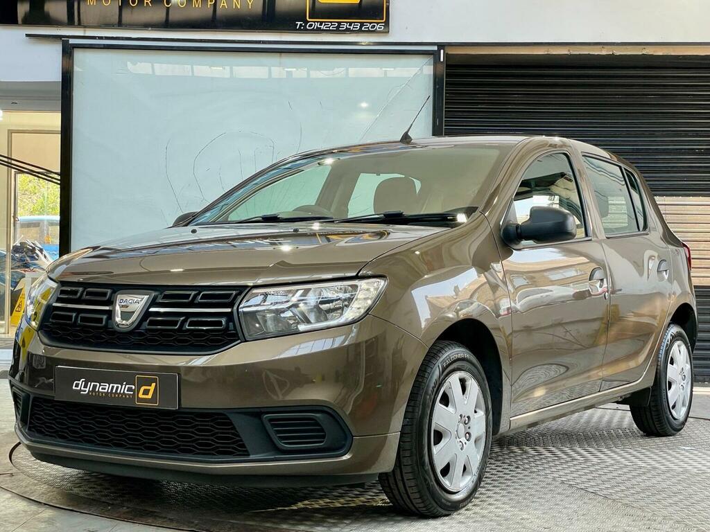 Dacia Sandero Hatchback 1.0 Sce Ambiance Euro 6 201818 DA18XWR Brown