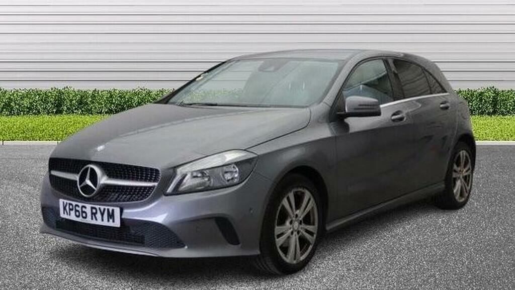 Mercedes-Benz A Class 1.5 A180d Sport Executive 7G-dct Euro 6 Ss Grey #2