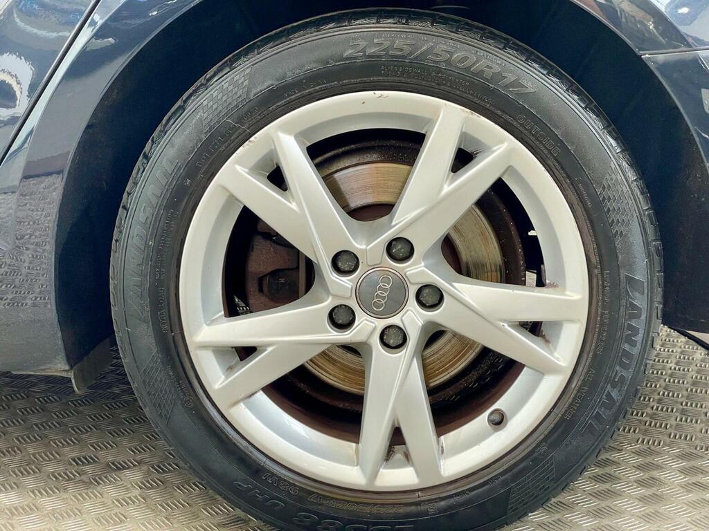 Audi A4 Avant Avant Tdi Ultra Se Grey #11
