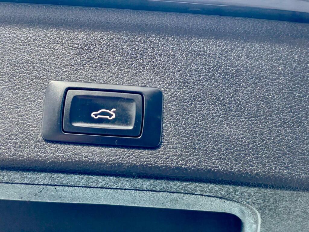 Audi A4 Avant Avant Tdi Ultra Se Grey #37