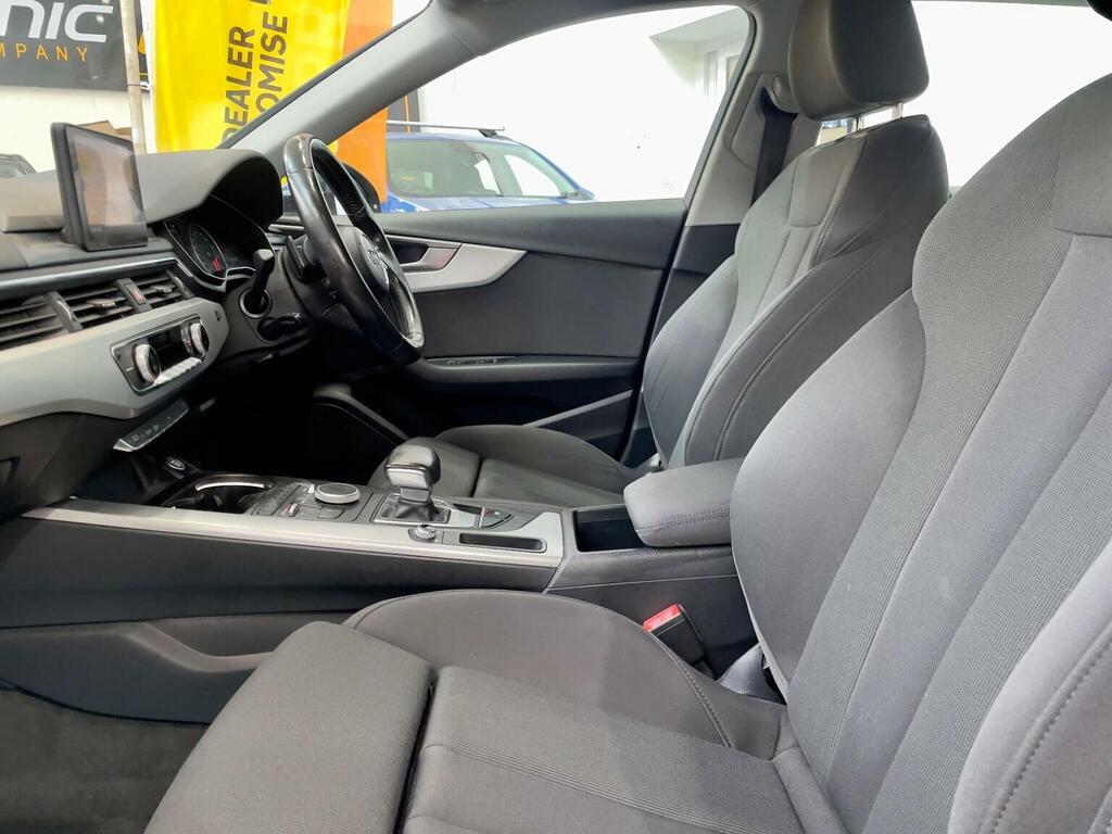 Audi A4 Avant Avant Tdi Ultra Se Grey #43