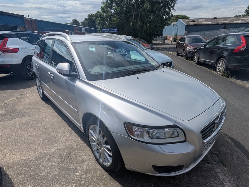 Volvo V50 D Se Lux Silver #4