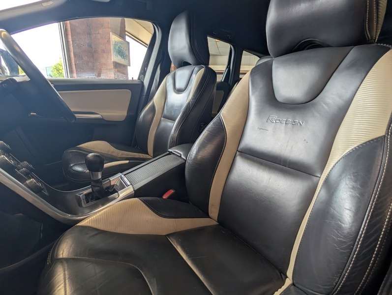 Volvo XC60 D4 R-design Lux Nav Grey #6
