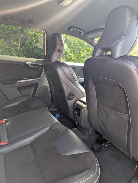 Volvo XC60 Petrol Silver #12