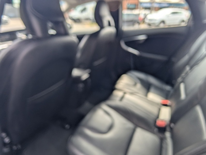 Volvo V40 2.0 D3 Se Lux Nav 148 Bhp Red #15