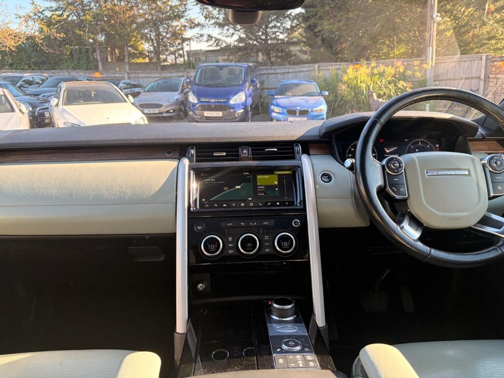 Land Rover Discovery 3.0 Sd V6 Hse Suv 4Wd Black #13
