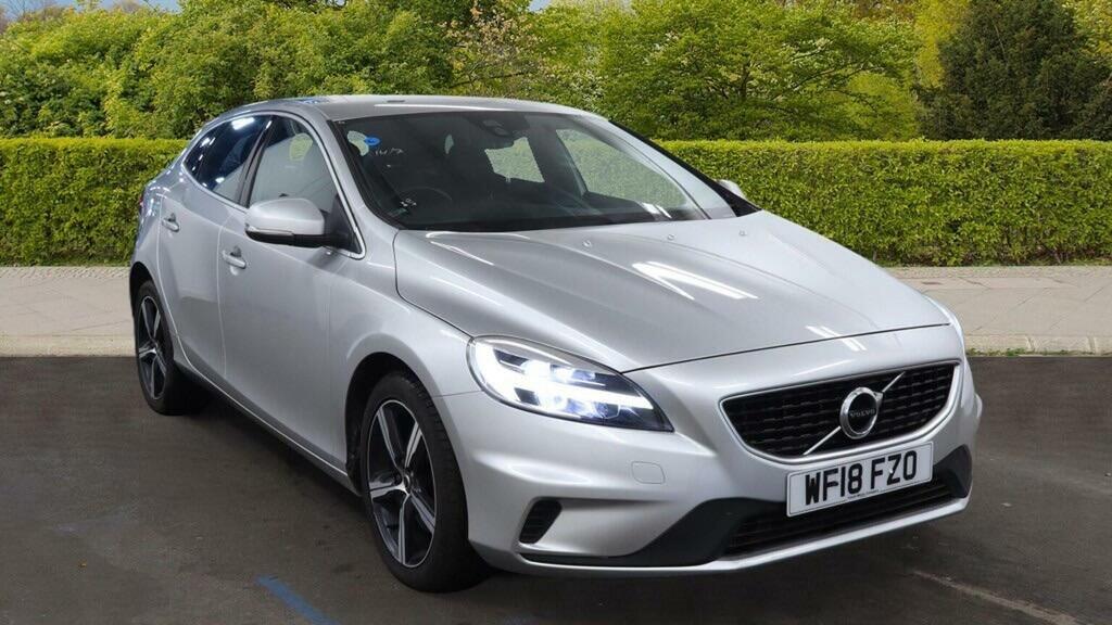 Volvo V40 2.0 T2 R-design Nav Plus Euro 6 Ss Silver #2