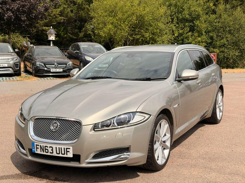 Jaguar XF 2.2D Luxury Sportbrake Euro 5 Ss Gold