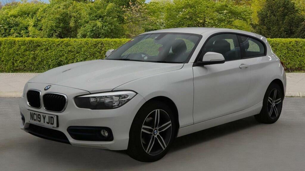 BMW 1 Series Hatchback 1.5 118I Gpf Sport Euro 6 Ss 201 NC19YJD White #2