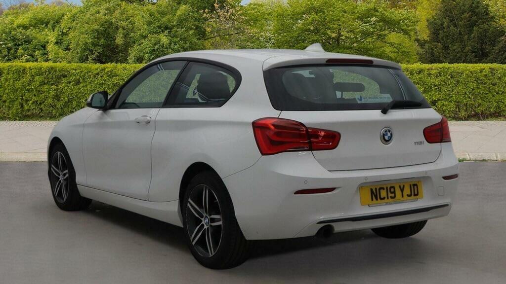 BMW 1 Series Hatchback 1.5 118I Gpf Sport Euro 6 Ss 201 NC19YJD White #5