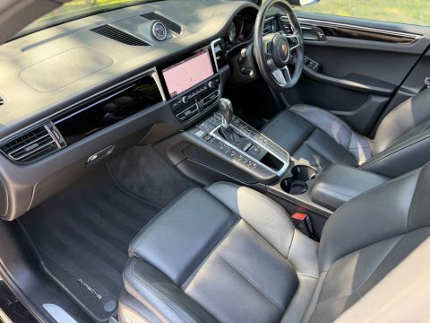 Porsche Macan 5dr Pdk Silver #67