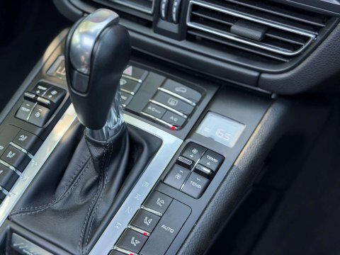 Porsche Macan 5dr Pdk Silver #16