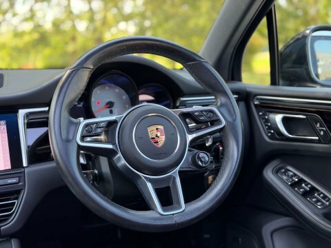 Porsche Macan 5dr Pdk Silver #18