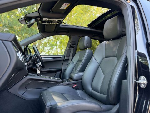 Porsche Macan 5dr Pdk Silver #49