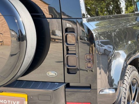 Land Rover Defender X-dynamic Se Red #42
