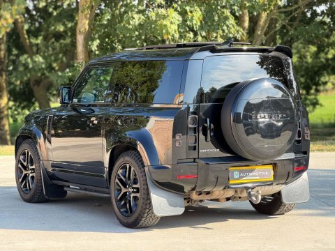 Land Rover Defender 3.0 Defender Xs Black #3