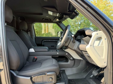 Land Rover Defender 3.0 D250 X-dynamic Se 110 Grey #9