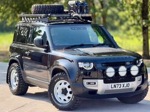 Land Rover Defender 3.0 Defender Hard