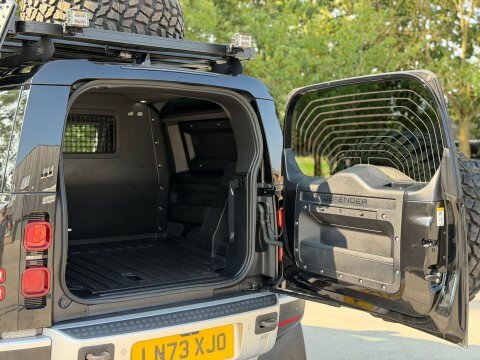 Land Rover Defender 3.0 D250 X-dynamic Se 110 Grey #26