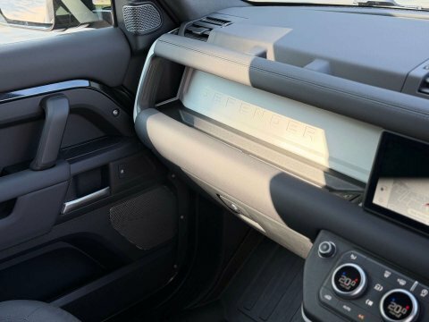 Land Rover Defender 3.0 D250 X-dynamic Se 110 Grey #17