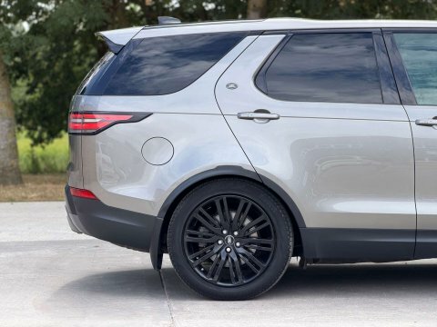 Land Rover Discovery 3 Discovery Hse Td6 Black #57